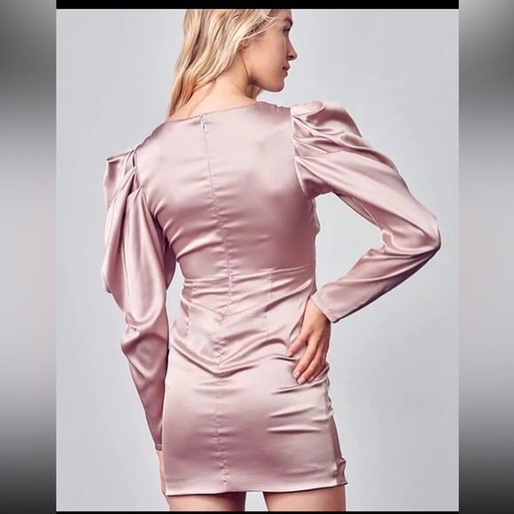 NWT  DO+BE SATIN MINI DRESS - Picture 5 of 5